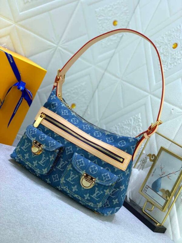 LOUIS VUITTON MONOGRAM DENIM BAGGY PM SHOULDER BAG BLUE 30CM - Image 3