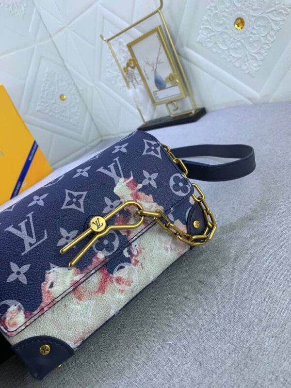LOUIS VUITTON STEAMER WEARABLE WALLET BLUE 18CM - Image 7