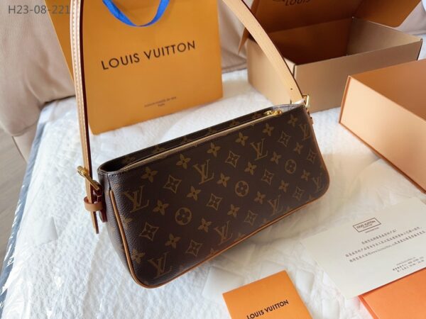 LOUIS VUITTON VIVA CITE MM IN MONOGRAM CANVAS 30CM - Image 6