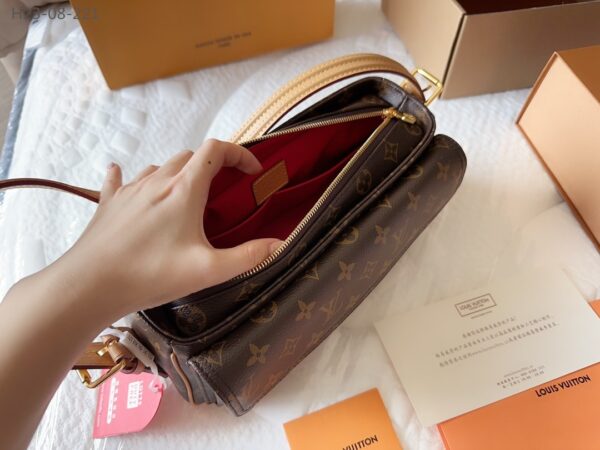 LOUIS VUITTON VIVA CITE MM IN MONOGRAM CANVAS 30CM - Image 10