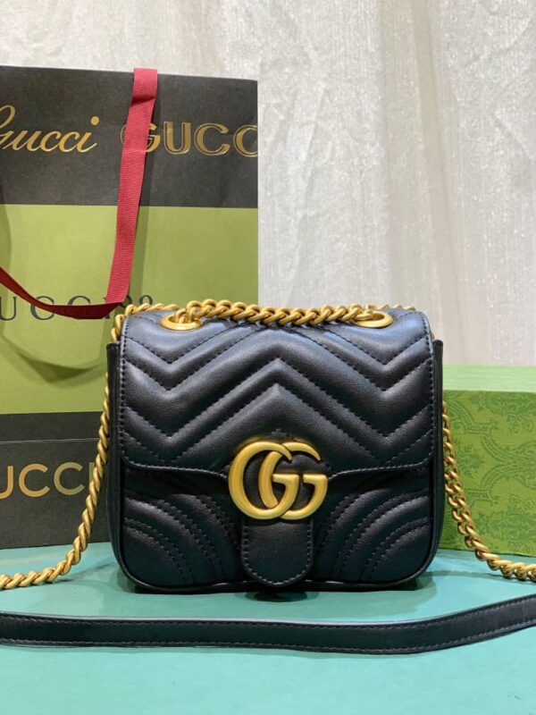 GUCCI GG MARMONT MINI SHOULDER BAG BLACK 18CM ‎739682 AABZC 6832 - Image 4