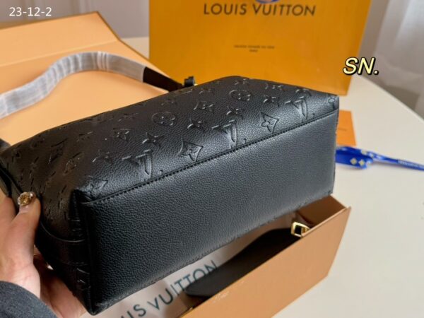 LOUIS VUITTON SAC SPORT BAG MONOGRAM EMPREINTE BLACK 26CM M46610 - Image 6