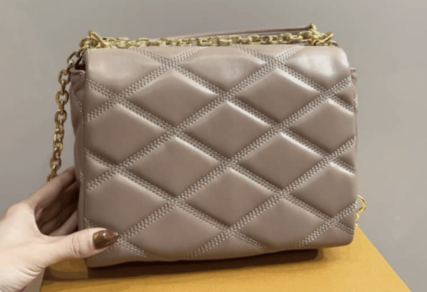 LOUIS VUITTON GO 14 GM BEIGE 22CM M23689 - Image 4