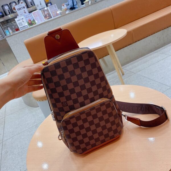 LOUIS VUITTON LOUIS VUITTON AVENUE SLINGBAG DAMIER EBENE 31CM - Image 2
