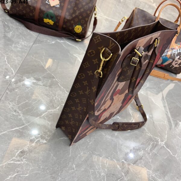 LOUIS VUITTON SAC PLAT NV BROWN 39CM M46679 - Image 7