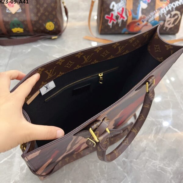 LOUIS VUITTON SAC PLAT NV BROWN 39CM M46679 - Image 10