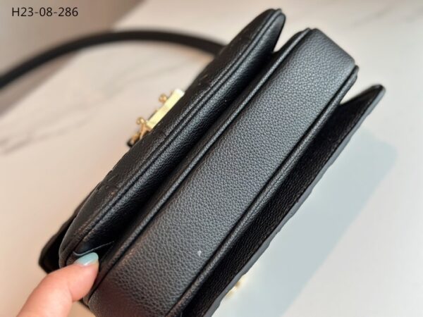 LOUIS VUITTON POCHETTE MÉTIS EAST WEST BAG BLACK 21CM M46595 - Image 5