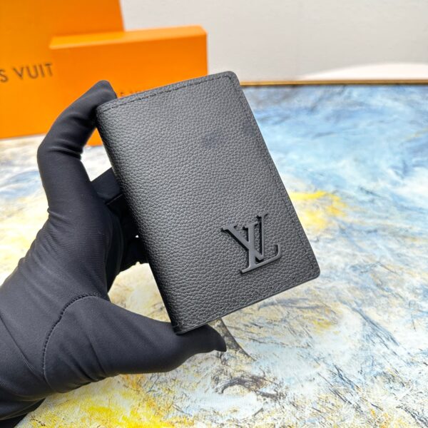 LOUIS VUITTON POCKET ORGANIZER BLACK 11CM M69979 - Image 5
