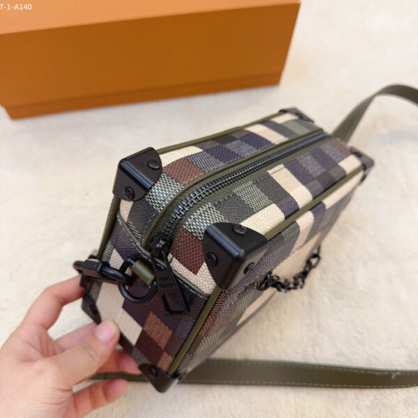 LOUIS VUITTON MINI SOFT TRUNK GREEN 20CM M24581 - Image 2