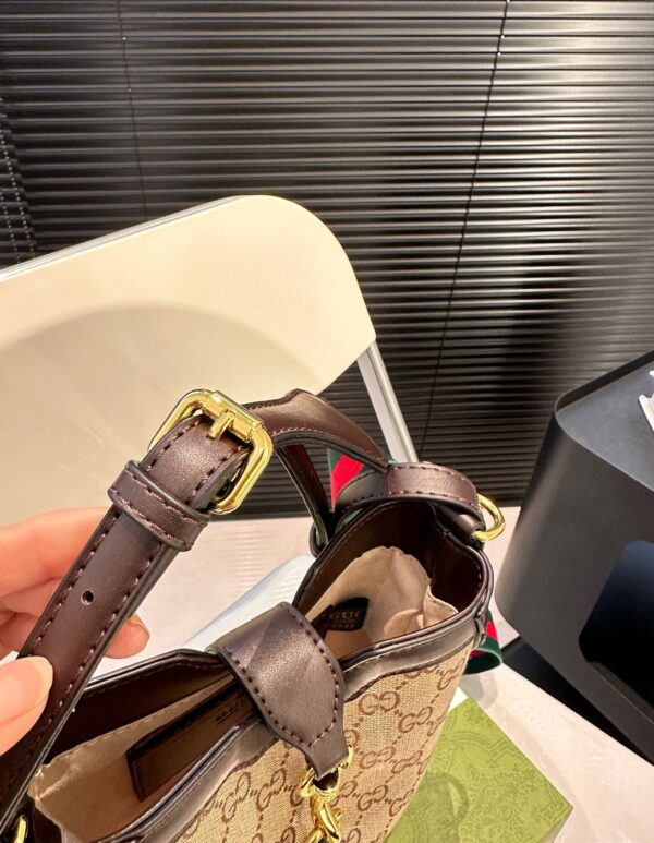 GUCCI ORIGINAL GG SMALL BUCKET BAG BEIGE AND EBONY 19CM 782919 FADAC 9762 - Image 2