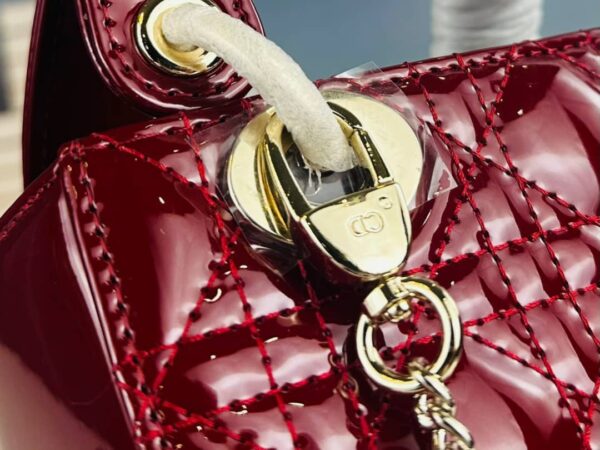 DIOR MEDIUM LADY DIOR BAG BORDEAUX PATENT CANNAGE BURGUNDY 21CM - Image 7