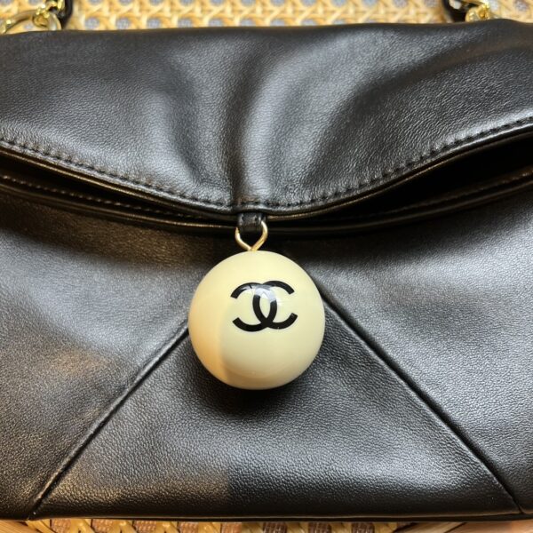 CHANEL LEATHER CUE BALL FOLDOVER BAG BLACK 26CM - Image 5