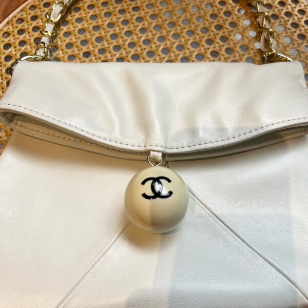 CHANEL LEATHER CUE BALL FOLDOVER BAG IVORY 26CM - Image 7