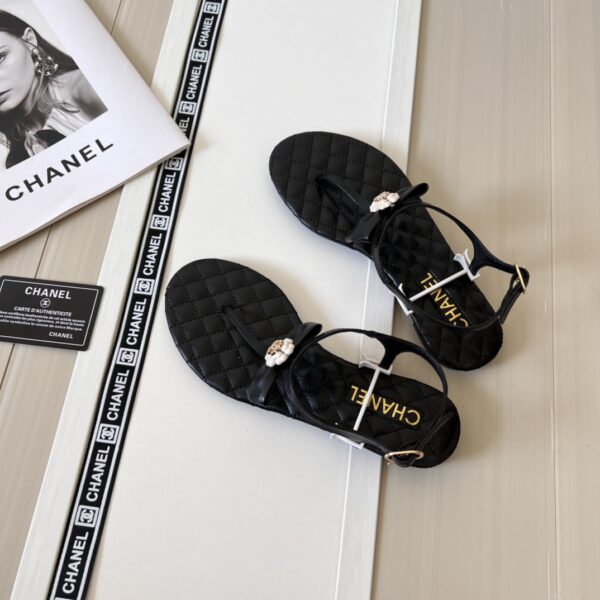 CHANEL BLACK QUILTED LEATHER WITH WHITE CAMELLIA CC LOGO SANDALS G45258 X01000 94305 - Image 6