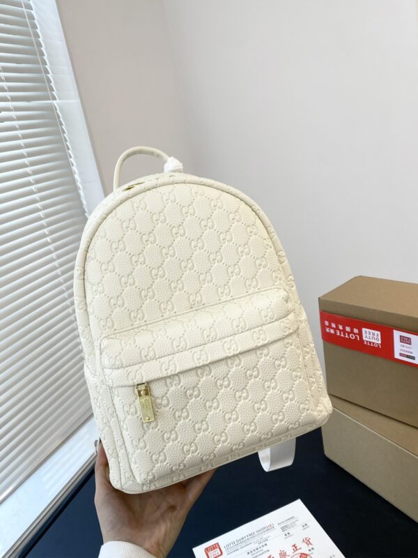 GUCCI GG EMBOSSED LEATHER BACKPACK WHITE 26CM - Image 3