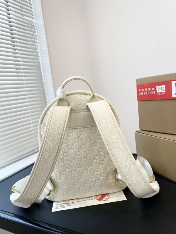 GUCCI GG EMBOSSED LEATHER BACKPACK WHITE 26CM - Image 4