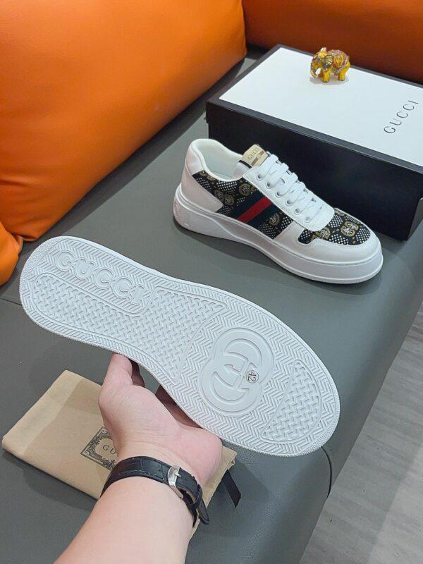 GUCCI SCREENER GG HIGH TOP SNEAKER IN WHITE AND BLACK - Image 7