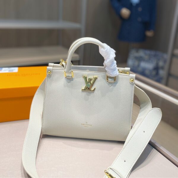 LOUIS VUITTON LOCK AND GO BAGS WHITE QUARTZ 24CM M23637 - Image 2