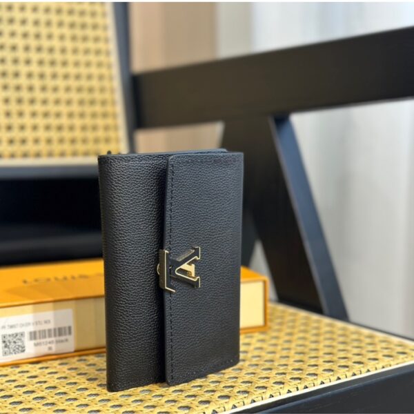 LOUIS VUITTON CAPUCINES WALLET BLACK 14CM M61248 - Image 9