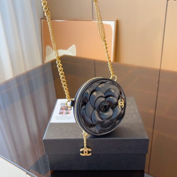 CHANEL CAMELLIA CLUTCH WITH CHAIN BLACK 12CM - Image 4