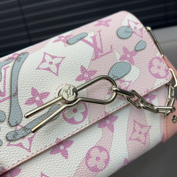 LOUIS VUITTON STEAMER WEARABLE WALLET PINK 18CM - Image 5