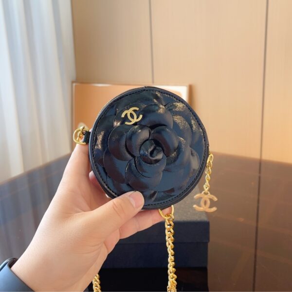 CHANEL CAMELLIA CLUTCH WITH CHAIN BLACK 12CM - Image 5