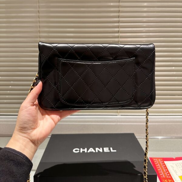 CHANEL 24C WOC 31 RUE CAMBON BLACK SHINY GHW BLACK 25CM - Image 2