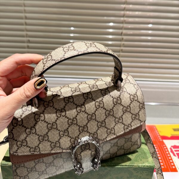 GUCCI DAMEN DIONYSUS GG CANVAS TOP HANDLE BAG BROWN 24CM - Image 6