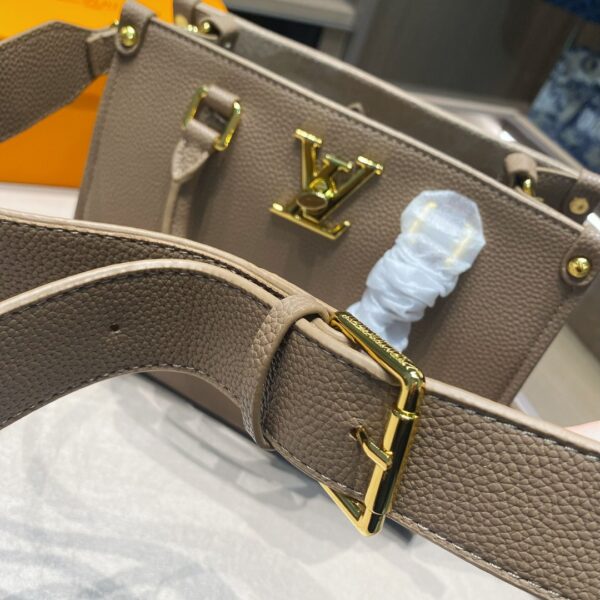 LOUIS VUITTON LOCK AND GO BAGS DARK BEIGE 24CM - Image 6