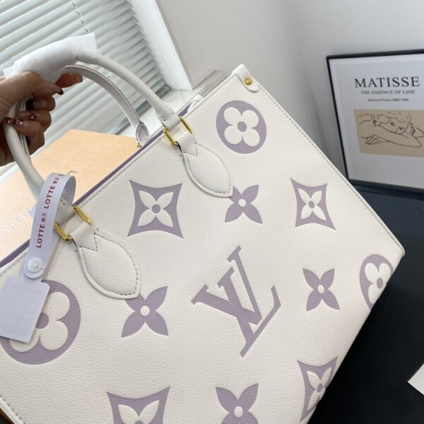 LOUIS VUITTON ONTHEGO MM BAG LATTE AND BUBBLE TEA 34CM M23937 - Image 6