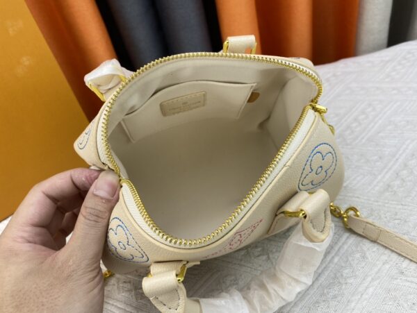 LOUIS VUITTON SPEEDY BANDOULIÈRE MONOGRAM EMPREINTE 20CM M46667 - Image 2