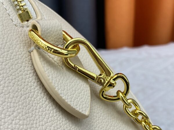 LOUIS VUITTON SPEEDY BANDOULIÈRE MONOGRAM EMPREINTE 20CM M46667 - Image 4