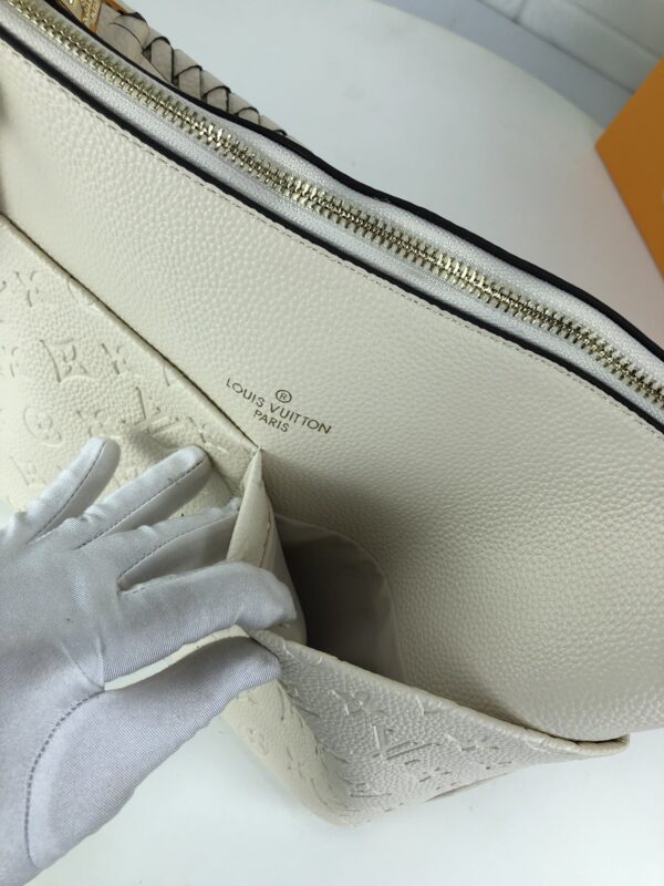 LOUIS VUITTON MAIDA HOBO HANDBAG WHITE 33CM - Image 6