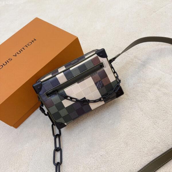 LOUIS VUITTON MINI SOFT TRUNK GREEN 20CM M24581 - Image 5