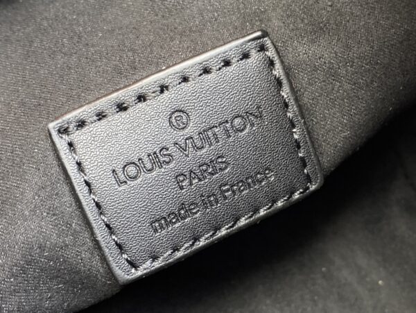 LOUIS VUITTON NÉO PURSE LV CHARMS MONOGRAM BROWN 15CM M82885 - Image 9