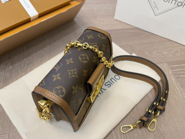 LOUIS VUITTON MINI DAUPHINE AUTRES TOILES MONOGRAM 25CM M45959 - Image 5