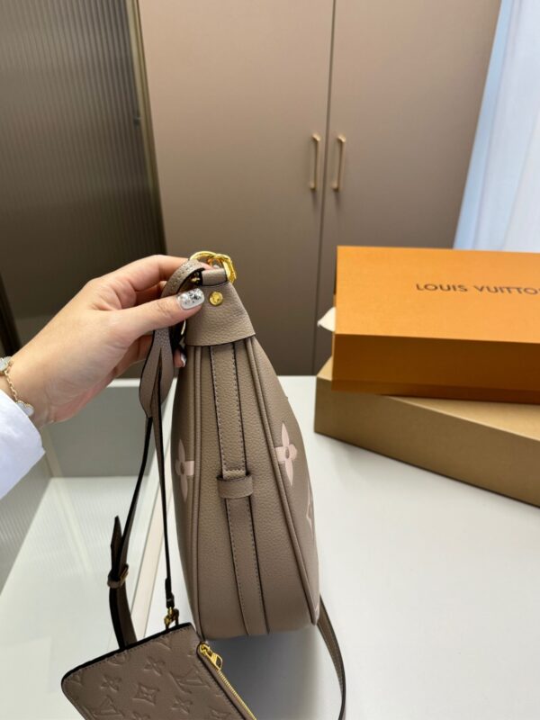 LOUIS VUITTON LOOP HOBO DOVE GRAY 32CM M46738 - Image 3