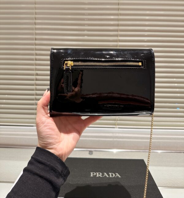 PRADA PATENT LEATHER MINI BAG BLACK 20CM 1BP051 069 F0002 V 5TO - Image 5