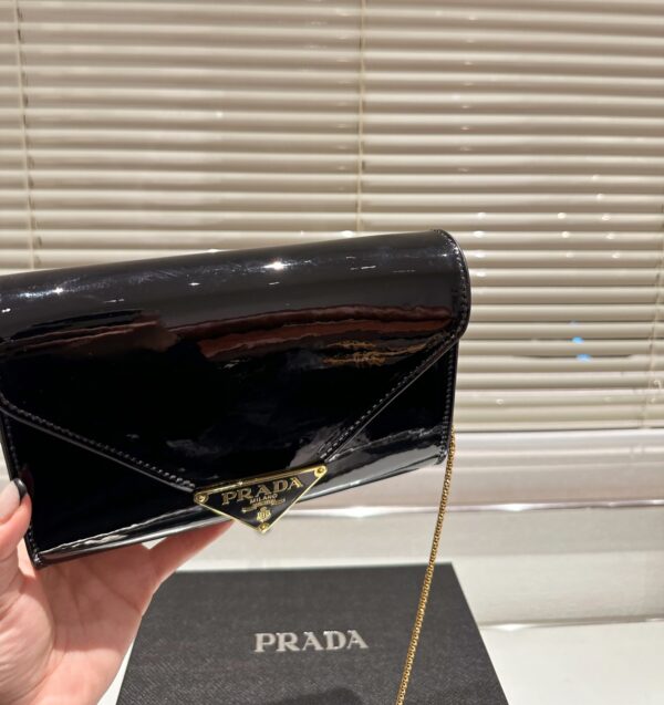 PRADA PATENT LEATHER MINI BAG BLACK 20CM 1BP051 069 F0002 V 5TO - Image 6