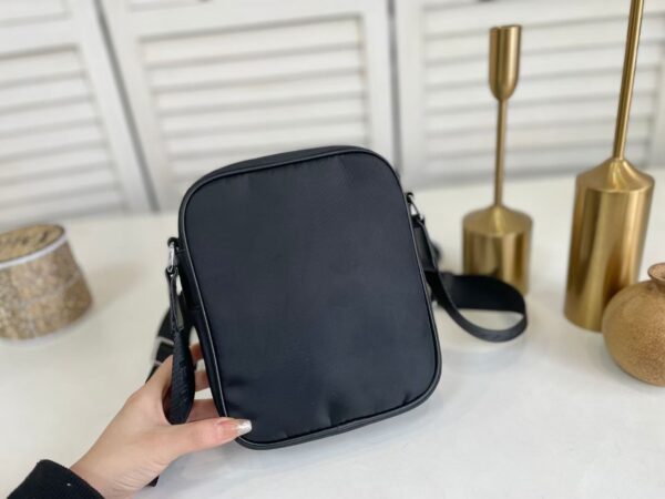 PRADA RE NYLON SAFFIANO LOGO LEATHER BAG BLACK 21CM 23SS 2VH112 2DMH F0002 - Image 4