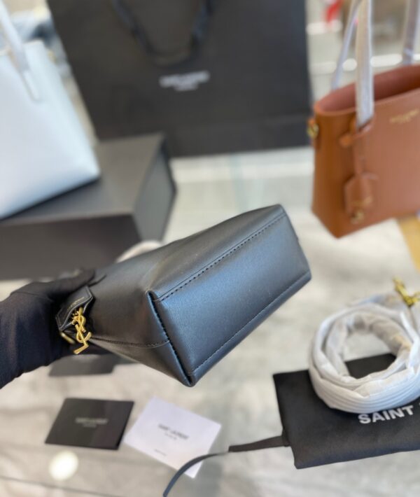 SAINT LAURENT SHOPPING SAINT LAURENT MINI BAG IN BOX BLACK 18CM 773995AADDI1000 - Image 6
