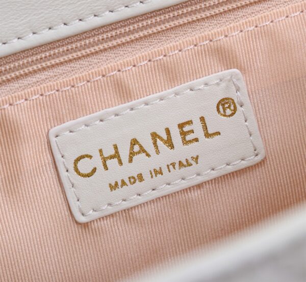 CHANEL MIX ACCORDION CC FLAP BAG QUILTED GLAZED LEATHER WHITE 23CM - Image 3