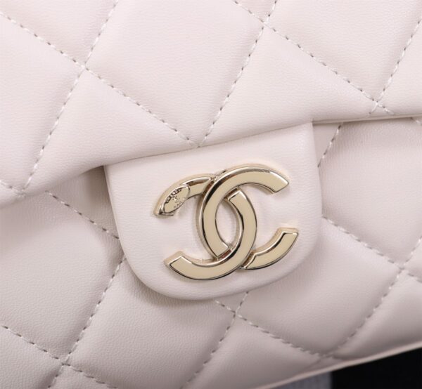 CHANEL MAXI HOBO BAG BLACK LEATHER AND GOLD TONE METAL WHITE 28CM AS4339 - Image 4