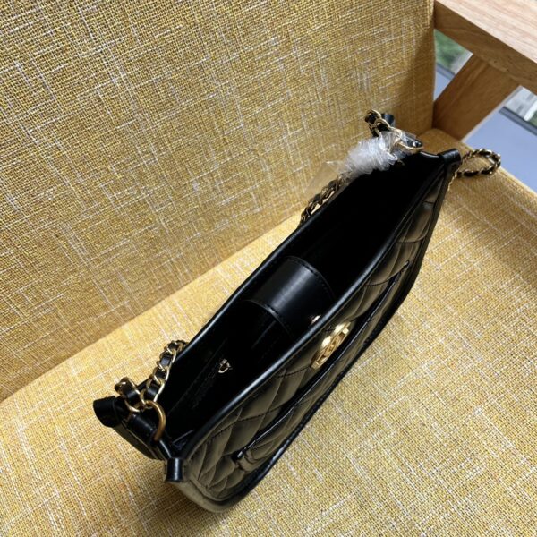 CHANEL HOBO HANDBAG GOLD TONE METAL BLACK 23CM AS4666 - Image 4