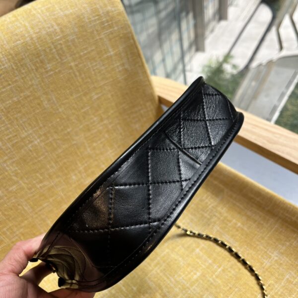CHANEL HOBO HANDBAG GOLD TONE METAL BLACK 23CM AS4666 - Image 5