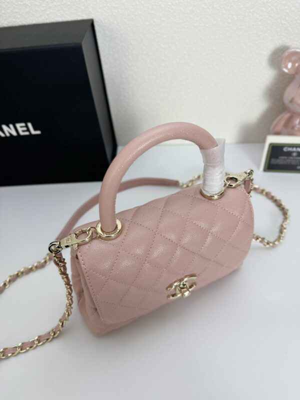 CHANEL SMALL COCO HANDLE LIGHT PINK CAVIAR LIGHT GOLD HARDWARE 20CM - Image 7