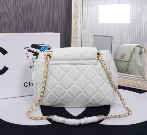 CHANEL MIX ACCORDION CC FLAP BAG QUILTED GLAZED LEATHER WHITE 23CM - Image 9
