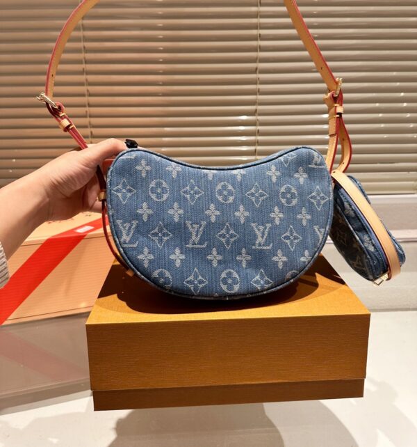 LOUIS VUITTON CROISSANT MM MONOGRAM DENIM 25CM M46856 - Image 4