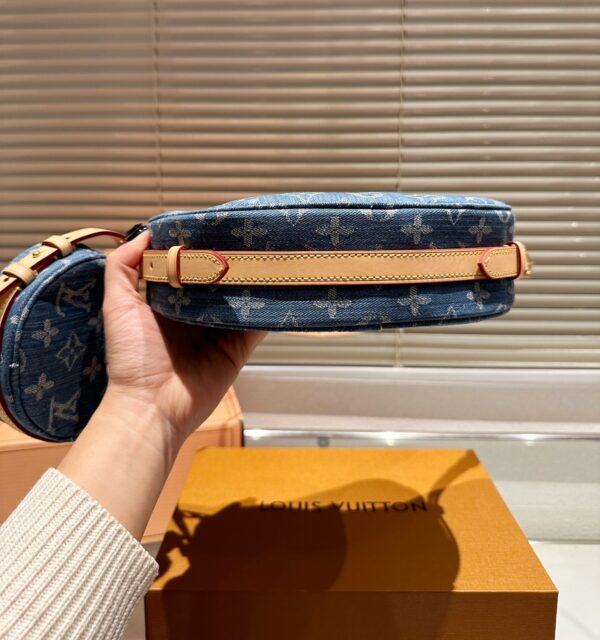 LOUIS VUITTON CROISSANT MM MONOGRAM DENIM 25CM M46856 - Image 5