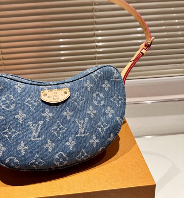 LOUIS VUITTON CROISSANT MM MONOGRAM DENIM 25CM M46856 - Image 8